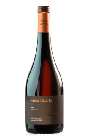 botella de vino Finca Cuarta Barrica de la Ribeira Sacra en Galicia