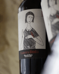 Vino Tinto El Canto de la Alondra
